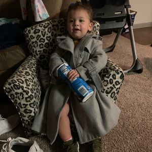 Meet your Posher, Coray